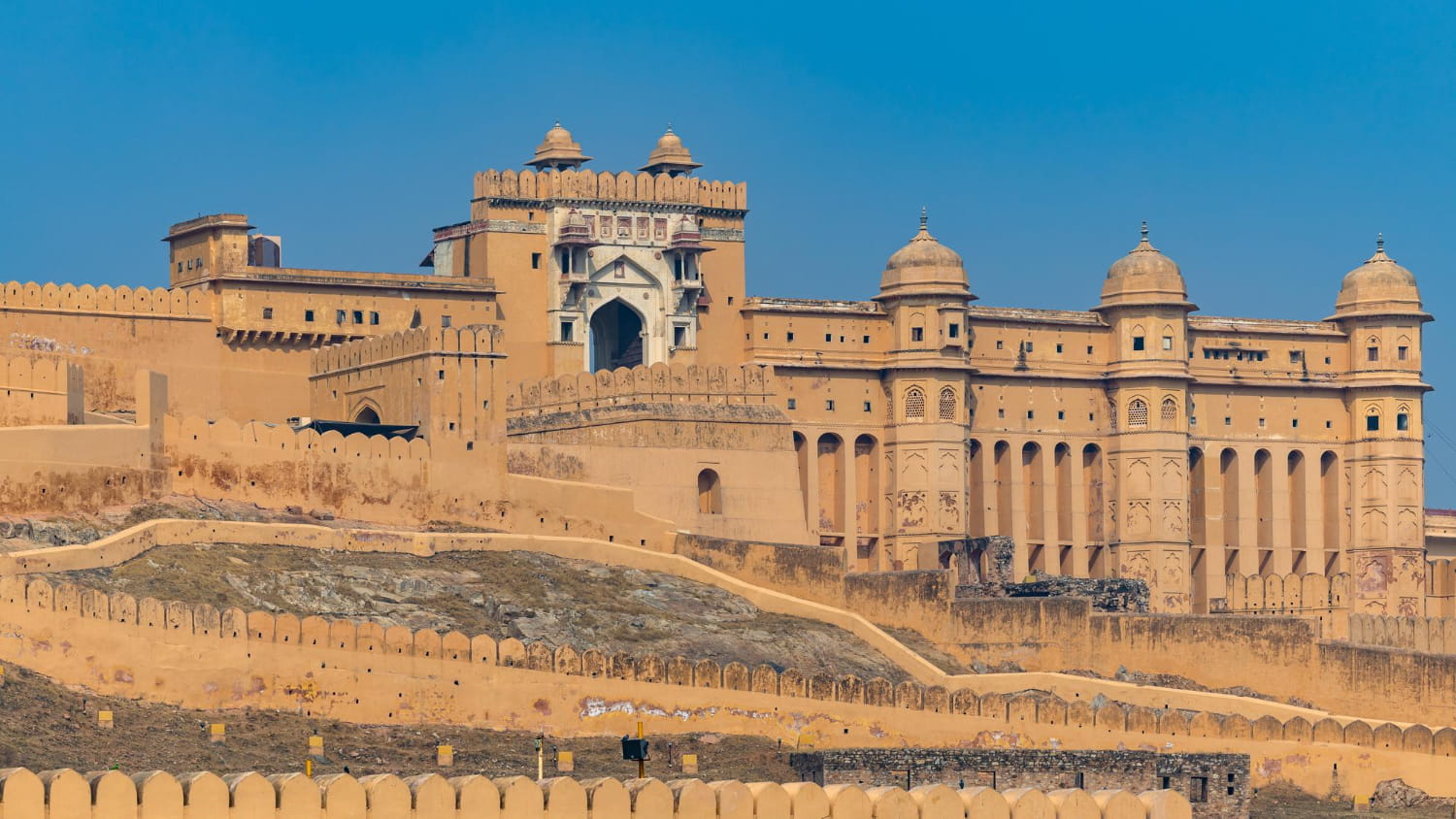 Amber Fort Jaipur For Golden Triangle Tour Package